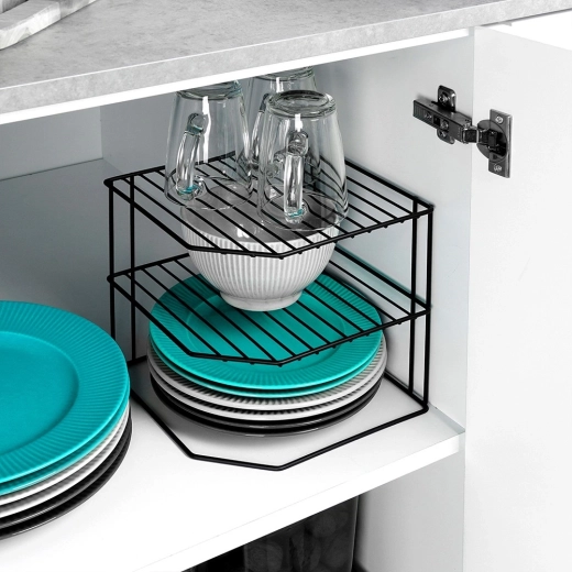 Izturīga metāla konstrukcija melnā krāsā