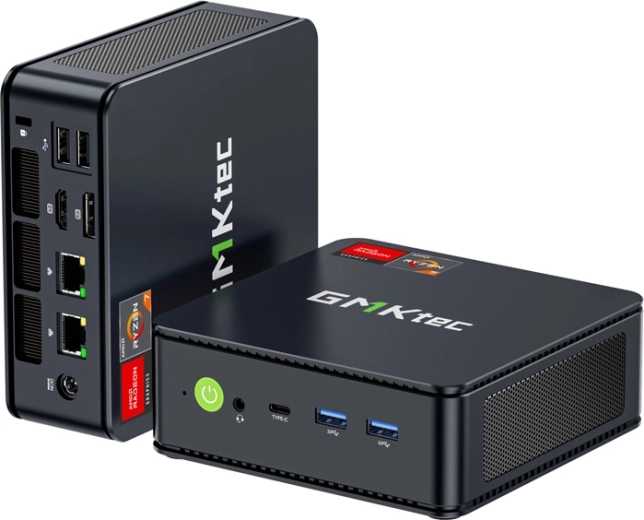 Three displays up to 8K and broad connectivity