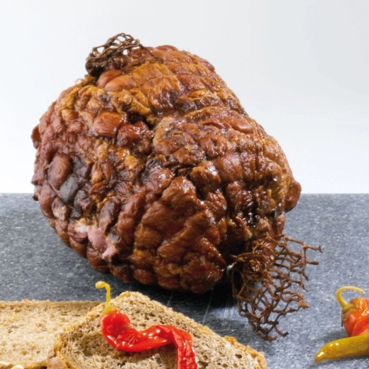 Profesionāls rezultāts cepot un kūpinot