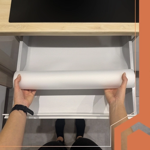 Easy installation and cutting to size
