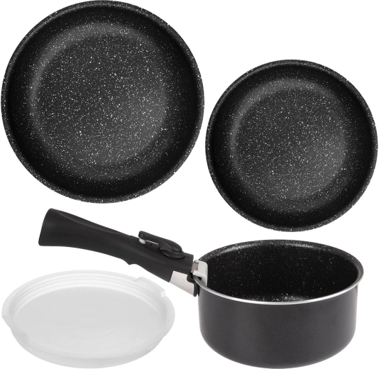Detachable handle for comfortable handling