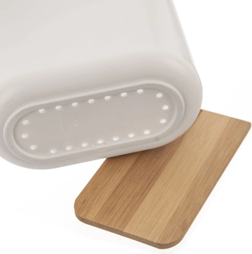 Stable non-slip base