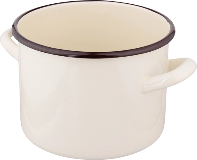 Classic shape and comfortable handles