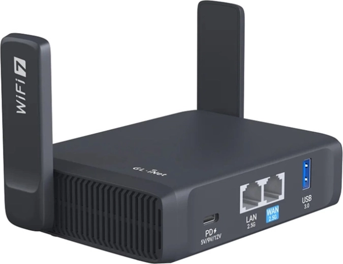 2,5G Ethernet + USB 3.0 kompaktā izpildījumā