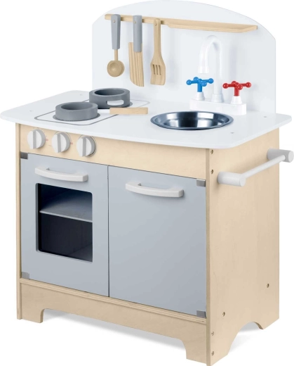 Realistic cooking with stove and oven