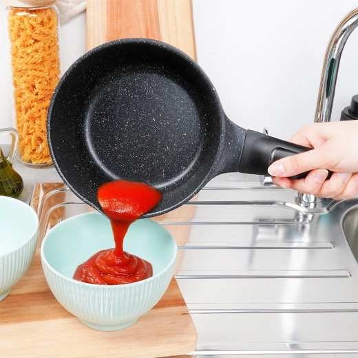 Drošs satvēriens un tīra liešana