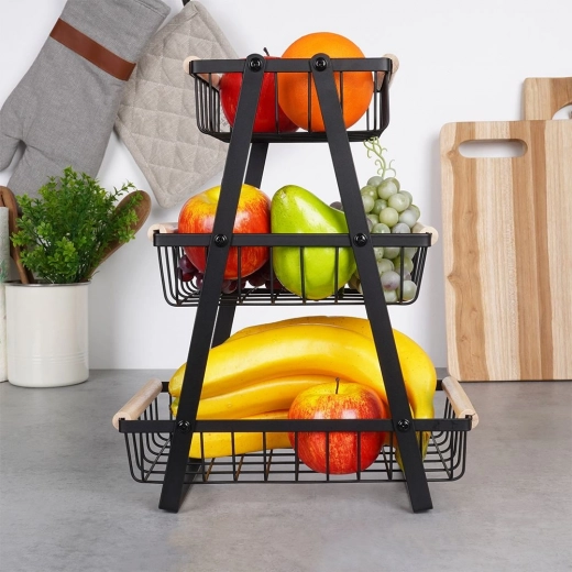 Kompakts trīsstāvu izkārtojums