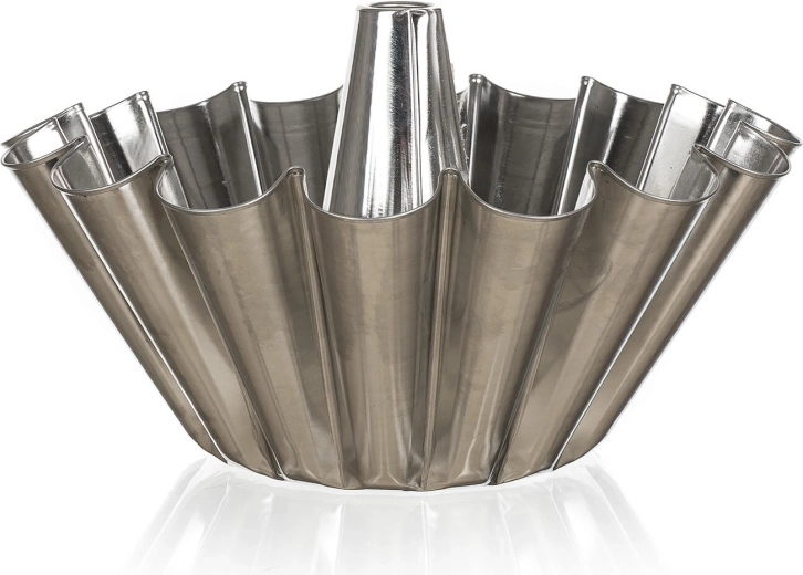 23 cm Bundt Pan Fantasia from Tin-Plated Steel