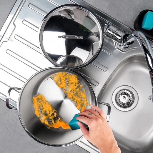 Easy cleaning and dishwasher safe