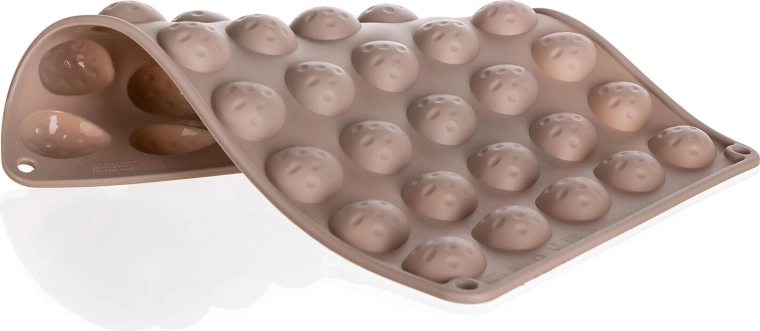 Easy release thanks to non-stick silicone