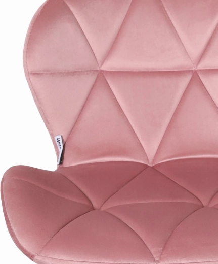 Velvet upholstery and comfortable padding