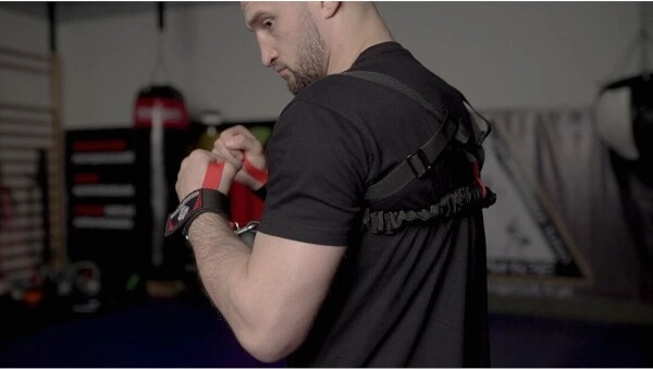 Stable harness for natural movement