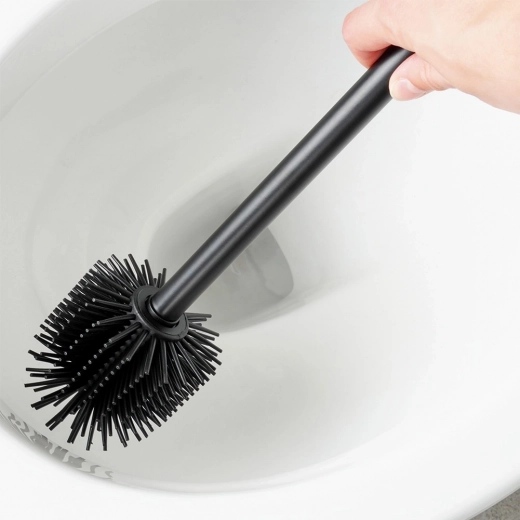 Silicone bristles for thorough and hygienic cleaning