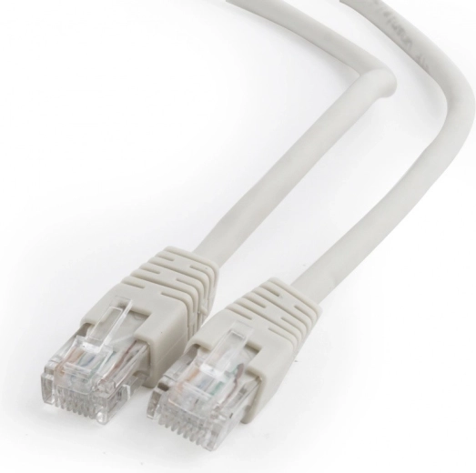 Vienkārša pieslēgšana, pateicoties RJ45 konektoriem