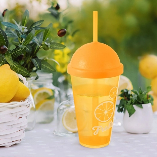 Summer vibes on the terrace and in the park