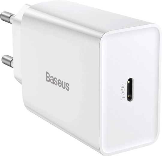 Ātra uzlāde līdz 20 W caur USB‑C