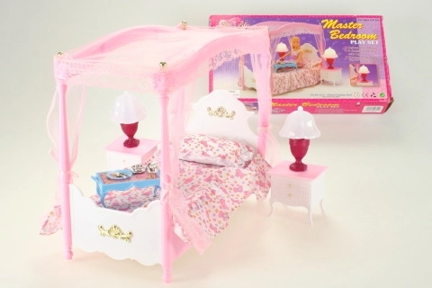 Glorie gulta ar baldahīnu lellēm ar spīdošām lampiņām