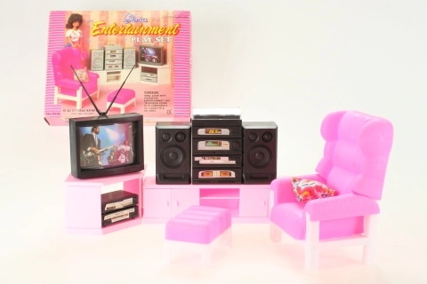 Glorie viesistabas siena – leļļu mēbeļu komplekts