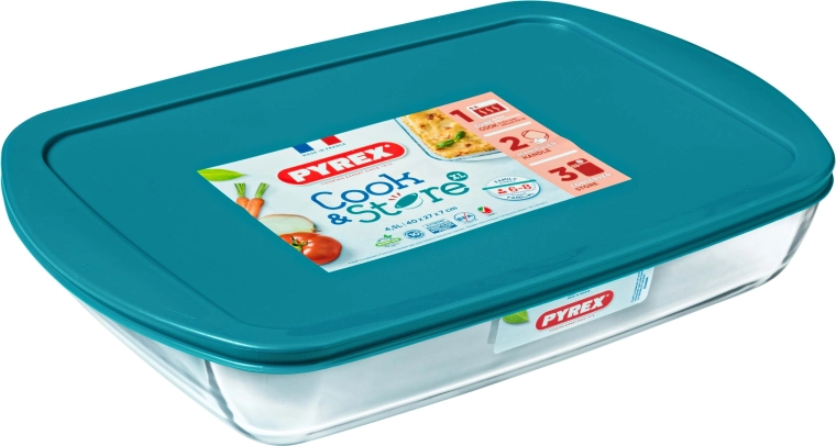Pyrex glass baking dish with lid 4.9 L