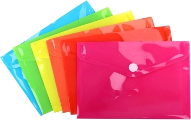 A6 mape ar spiedpogu 15,7 × 11,2 cm
