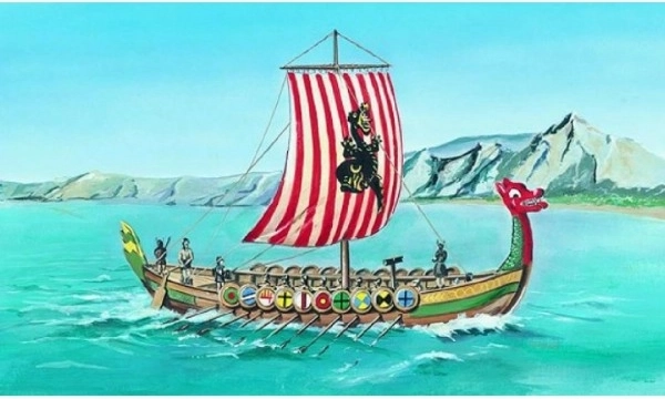 Vikingu kuģis DRAKKAR – modelis 1:60