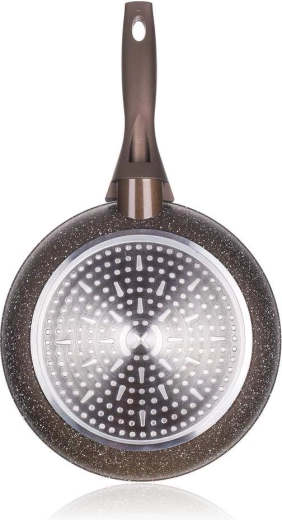 Cast aluminum and ergonomics for comfortable cooking