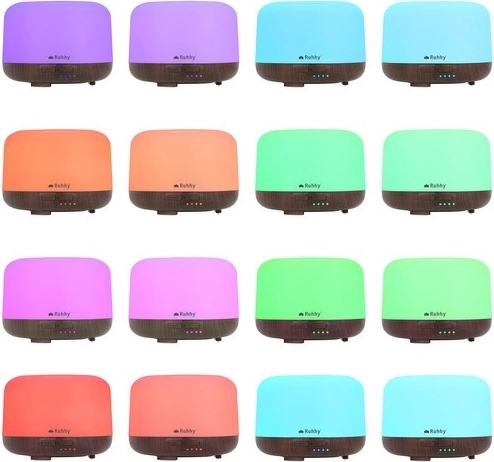 4 vienā: mitrināšana, aromterapija, jonizācija un LED atmosfēra