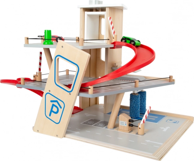 Funkcionāls lifts un plūdenas spirālveida rampas