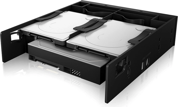 Up to three drives in a single 5.25" bay