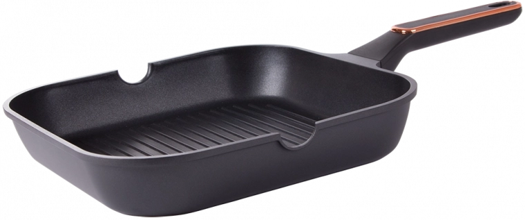 Liets alumīnijs un nelīpošs pārklājums = ātra, vienmērīga gatavošana