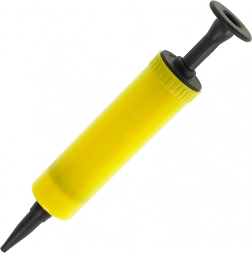 Kompakts roku pumpis komplektā