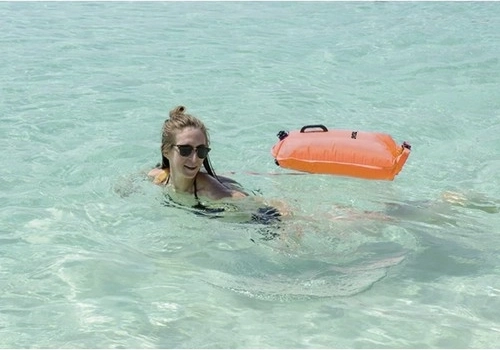 Boja un kabata vienā