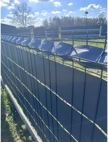 Privātums un moderns žoga izskats