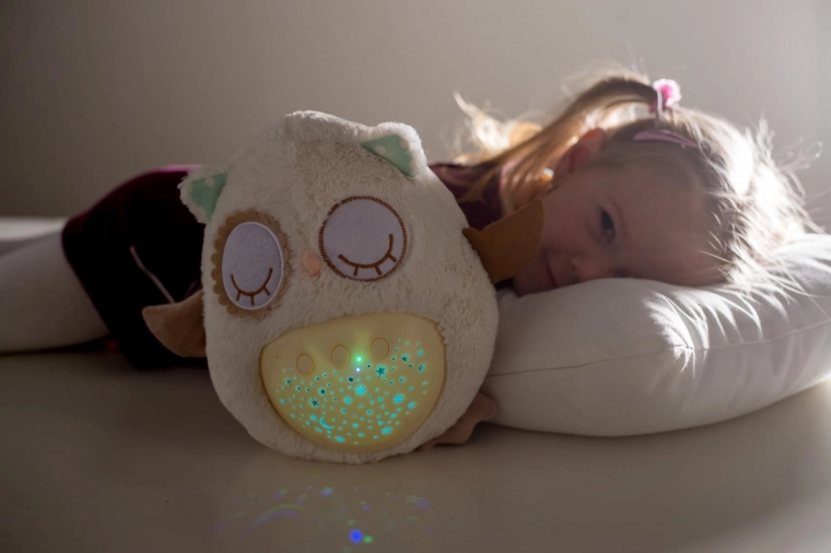 Nomierinoša gaisma un zvaigžņu projekcija