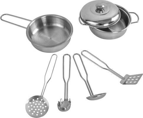 Metāla trauki un piederumi komplektā