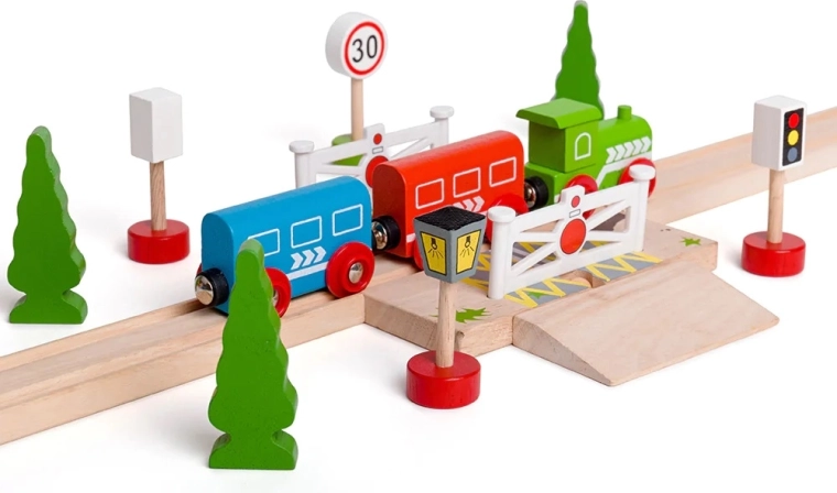 Plaša saderība ar vilcieniņu trasēm