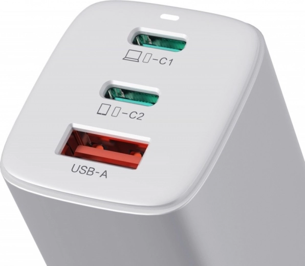 3 ports: 2× USB‑C + 1× USB‑A