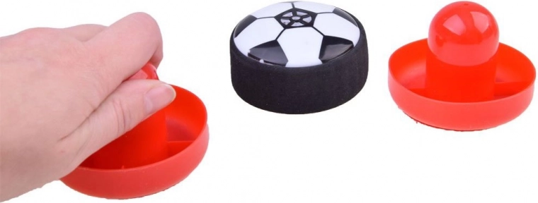Comfortable strikers for precise control