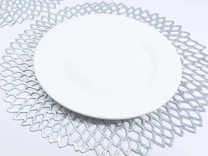 Universāls jebkuram galdam