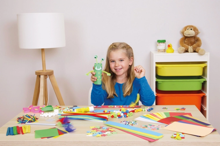 Attīsta fantāziju un sīko motoriku