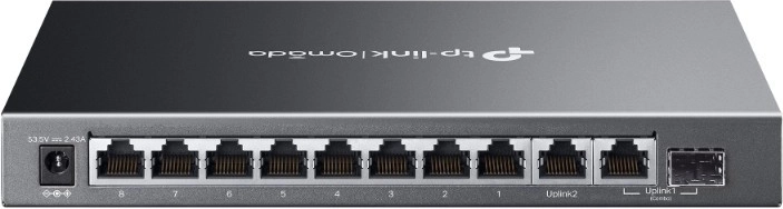 8× PoE+ ar jaudu līdz 123 W