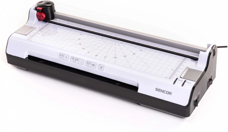 Pārskatāma darba virsma ar mērierīcēm