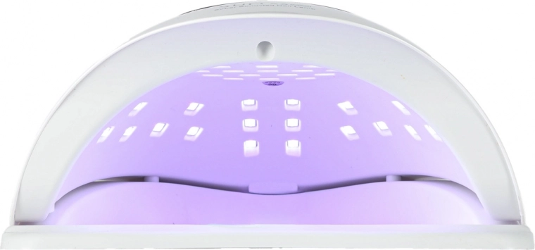 Ātra un vienmērīga sacietēšana, pateicoties 45 LED