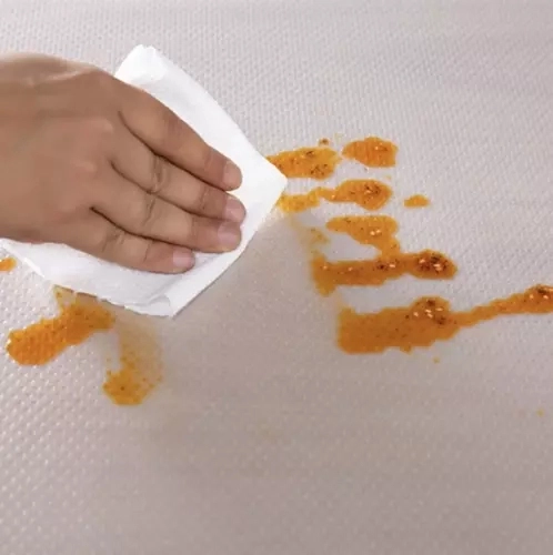 Easy cleaning and maintenance