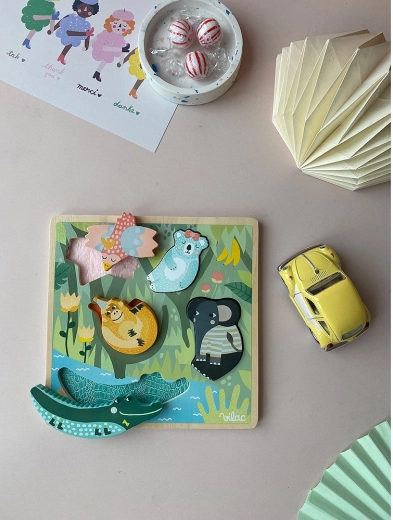 Pievilcīgs dizains MICHELLE CARLSLUND