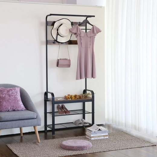 Stabila metāla konstrukcija loft stilā