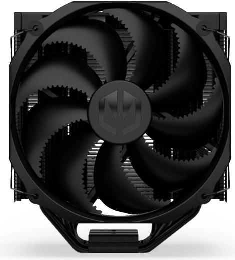 Kluss sniegums, pateicoties Fluctus 140 PWM ventilatoram