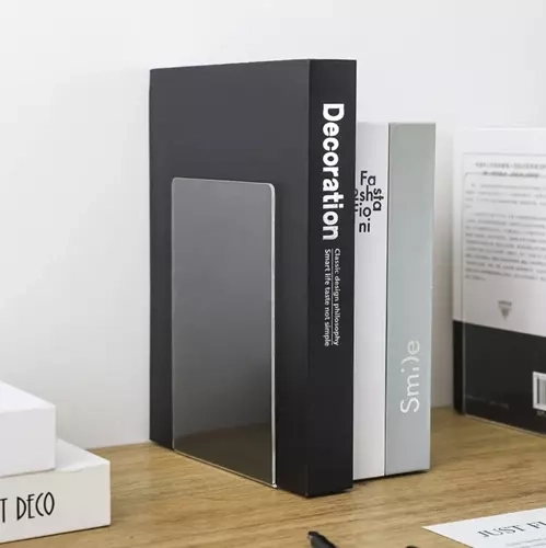 Caurspīdīgi un neuzkrītoši