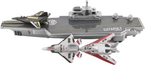 Ietver trīs iznīcinātājus