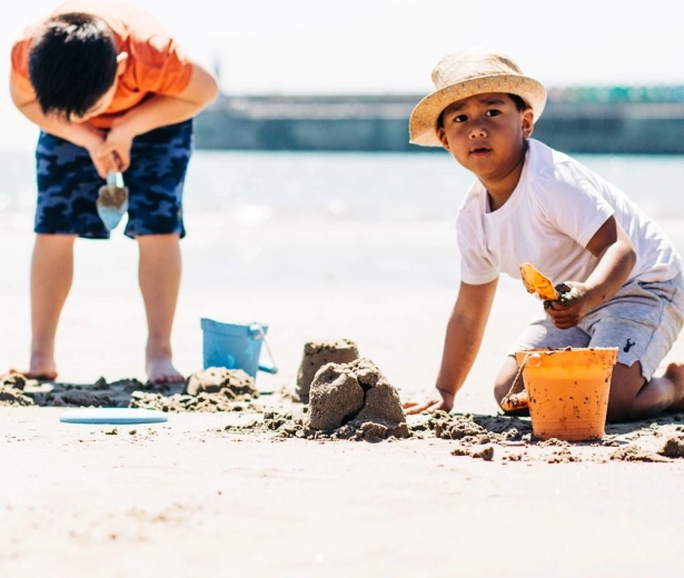Ideāli piemērota pludmalei un dārzam